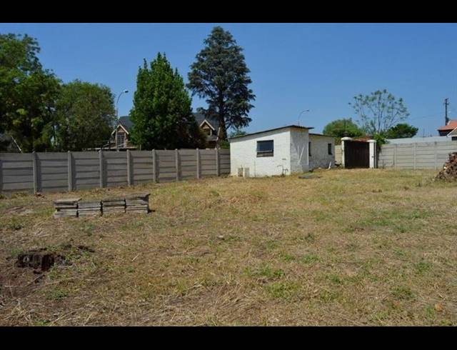 LAND FOR SALE IN POMONA